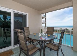 Beachfront Palm House - Walk right out to the pool beach access - PH1B - New Smyrna Beach - 0