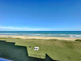 Beachfront Chadham-by-the-Sea 318 Pool Car Free Beach - New Smyrna Beach - 2