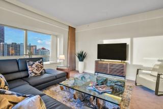 2 Bedroom OR King Studio Suites Four Seasons Hotel Miami Free Wi-Fi & Free Parking - Miami - 4