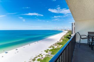 Beachfront 2 Bed at Popular Seawinds - 8