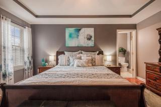 Hot Tub Hideaway 3 BR - 4