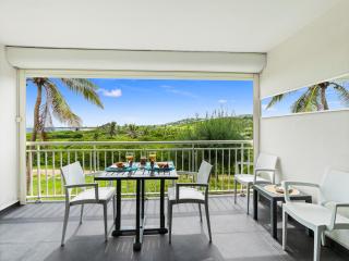 Newly Renovated 1 Bedroom Condo With Amazing Seaview! Beachfront Pool! - 5