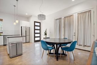 Beautiful 3BR Home 10 Minutes to Downtown by Barclé - Austin - 7