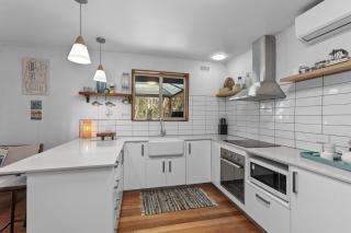 Barca View Cottage - Apollo Bay - 3