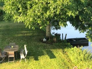 Demeure charmante bordant l'Indre avec piscine, vélos, barque, canoé, pédalo et coin pêche. - FR-1-591-153 - 9