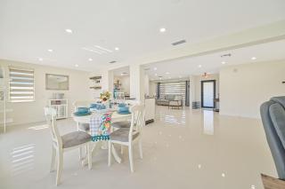 Beautiful 3 Bedroom House - Cape Coral - 4