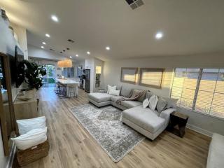 Beautiful CasaCamila Hideaway YourHomeAwayfromHome - Peoria - 2