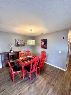 Grand Superior 3BR Condo near Disney Parks - Kissimmee - 2
