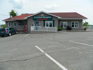 Hilltop Motel & Restaurant - Grand Falls - 9