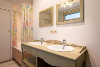 Spacious 7-Bed House in Oostende City - Oostende - 3
