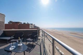 Fraval - Beachfront Apartment with Sea Views in Middelkerke - 3