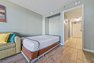 Note worthy 1BR Oceanview Dogs OK! 438 - Myrtle Beach - 1