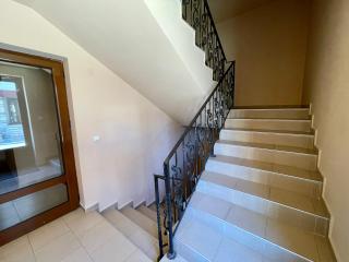 Private Apartments next to Bellevue Residence - 3