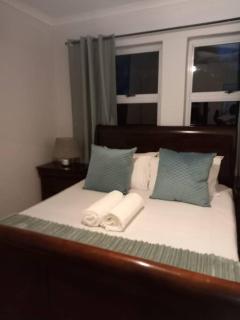 3 bedroom self catering @ Lelapa La Baphogole - 5