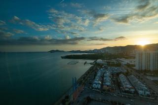 Maritime Luxury Duplex Penang with Panoramic Ocean View - 7