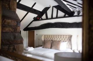 Bert's Rooms at The Black Horse Inn - Brighouse - 5