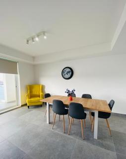 Sliema Seaview Apartment- Valletta Views - APT 8, 49 Tigne Point Mansions - Sliema - 6