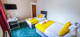 mySTAYINN Abermar 12 Bedroom House - Inverness - 2