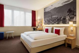 Vienna House Easy by Wyndham München - Munich - 3