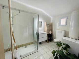 Petite maison du loubat avec jardin - 4