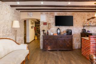 Holiday Home Mamita - Heated pool - Šestanovac - 7