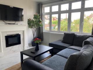 Twin home with free parkings, Surbiton, Kingston upon Thames, Surrey, Greater London, UK! - Surbiton - 5