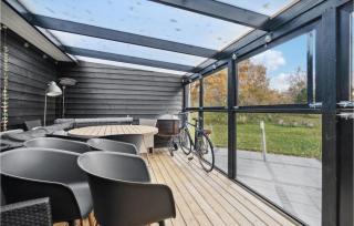 Awesome Home In Hadsund With Kitchen - Hadsund - 4