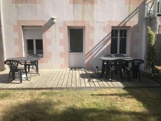 Appartement au RDC avec accès direct plage, parking et WIFI à Trégastel - FR-1-368-45 - 3