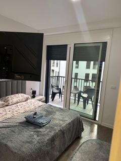 Luxury Apartaments - Tirana - 7
