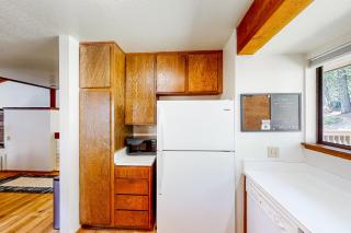 Huntington Lake Condo #38 - Lakeshore - 2