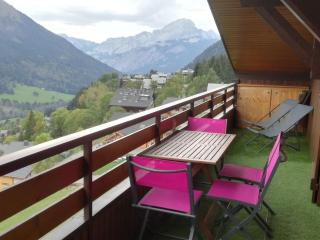 Chalet chaleureux à Châtel - Idéal 6 pers, 3 pièces, proche télésiège, WIFI, balcon sud, garage - FR-1-676-21 - Châtel - 1