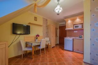 Rozmann Family Panzió & Apartmanhaz - Sárvár - 0