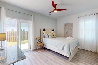 Now and Zen Beach House - Carolina Beach - 7