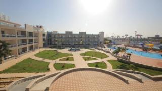 Grand Plaza Hotel - 8