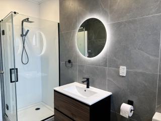 4 Bedrooms Escape, close to CBD - Rotorua - 0
