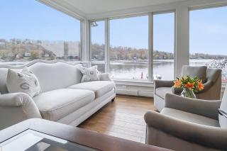 Candlewood Lake House - Danbury - 7