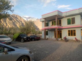 Shama Resort Hotel - Skardu - 4