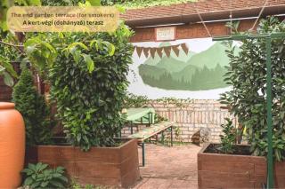 Tulip Home Guest House - Vác - 3