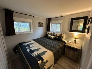 Escape to a Streamside Cabin in the Lower Catskills - 1