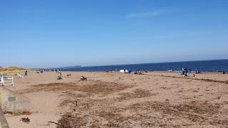 Great Location, large 1 bed flat with parking - 1