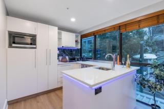 Your Next Viaduct Getaway! - Auckland - 6