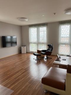 Hakodate MOTOMACHI guesthouse - 2