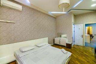 CENTER. 3 Bedrooms - Bakoe - 4
