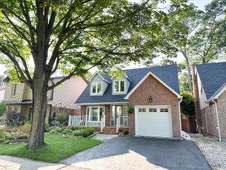 Oakville Retreat - 4 bedroom 5 beds - short walk from the lake - Oakville - 4