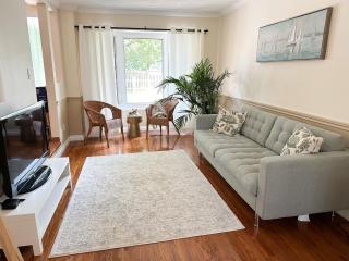 Oakville Retreat - 4 bedroom 5 beds - short walk from the lake - Oakville - 3
