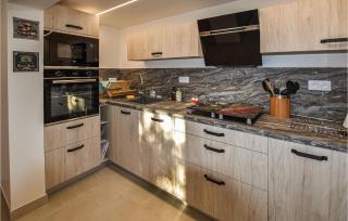 Lovely Home In Villes-Sur-Auzon - Villes-sur-Auzon - 5
