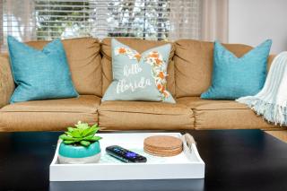 Dog-Friendly Vacation Home. 5 Min to the Beach! - 6