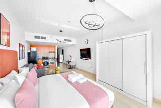 StoneTree - Modern Stylish Studio in JLT - Dubái - 8