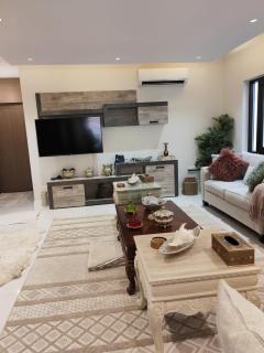 02-Lxurious bohemian style apartment with 3 bedrooms, a living room and a fully equipped kitchen-8-9Gests-شقة فاخرة 3 غرف نوم وصالة ومطبخ متكامل بطراز بوهيمي فخم- 8-9 أشخاص - Riad - 9