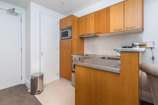 Comfortable & Cozy - Newly Furnished 'Quays' Share Save - Auckland - 7